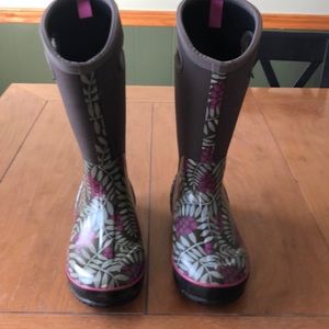 Bogs boots